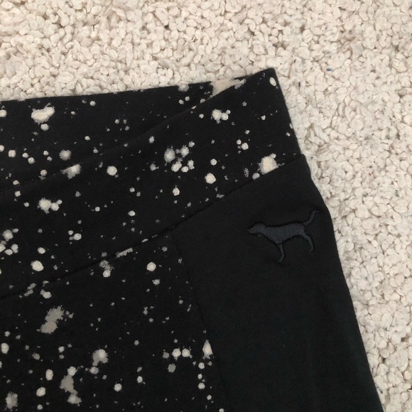 Victoria’s Secret Pink Galaxy Leggings Size XS - Picture 3 of 5